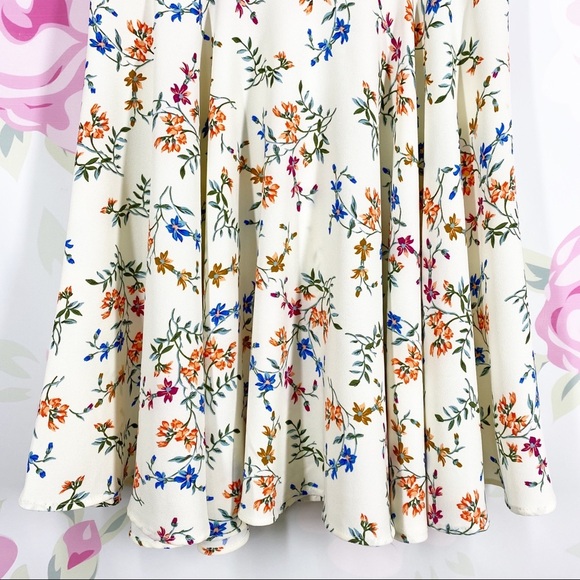 Forever 21 Ditsy Floral Puff Sleeve Mini Dress S - Picture 4 of 13